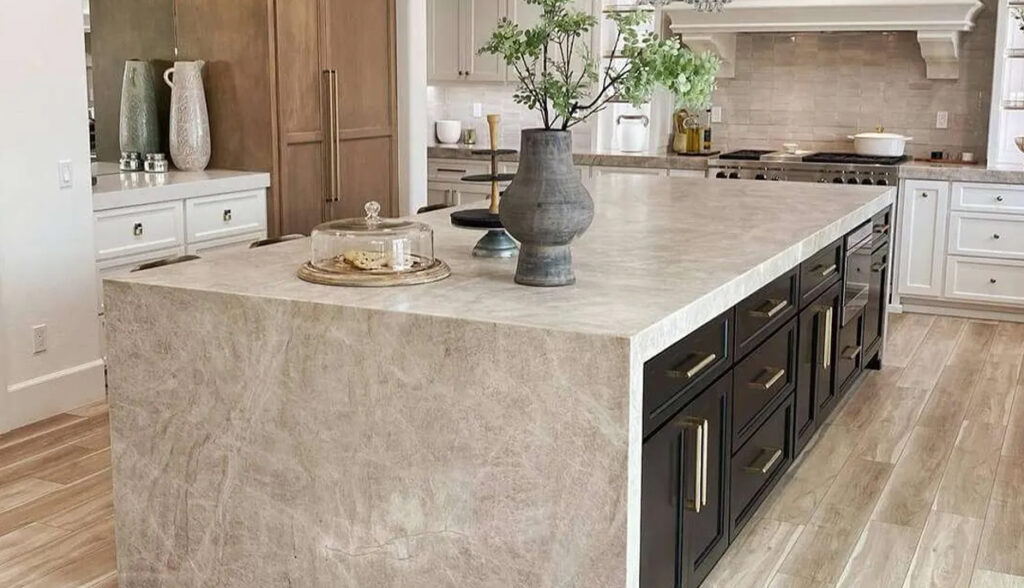 QUARTZITE